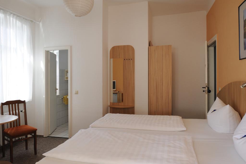 Pension Am Klünderberg Binz Exterior foto